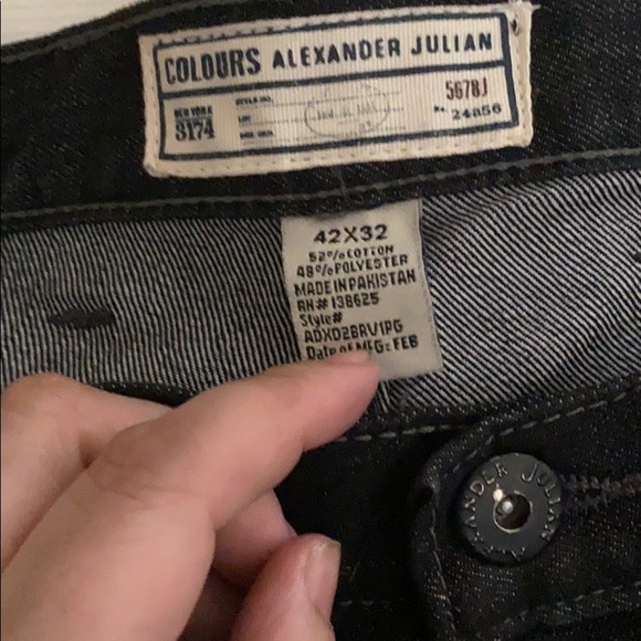 Wayyyyy too big - Picture 2 of 4